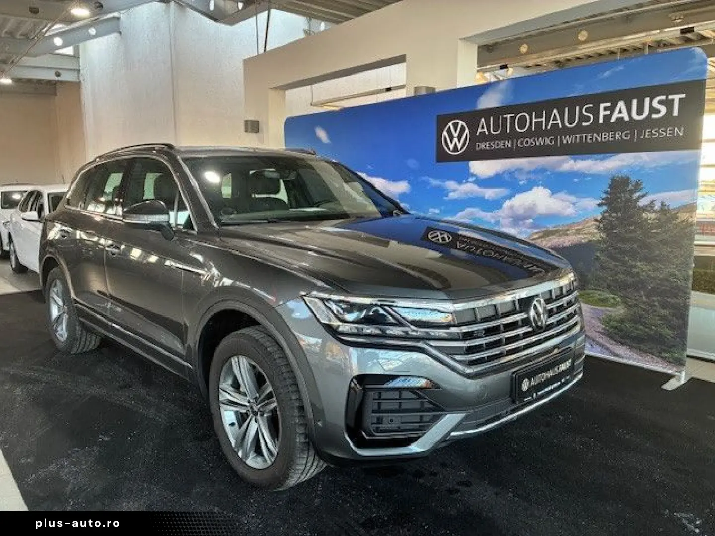 VW Touareg R-Line 4M LED NAVI DAB KAMERA COCKPIT