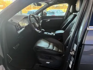 VW Touareg R-Line 4M LED NAVI DAB KAMERA COCKPIT