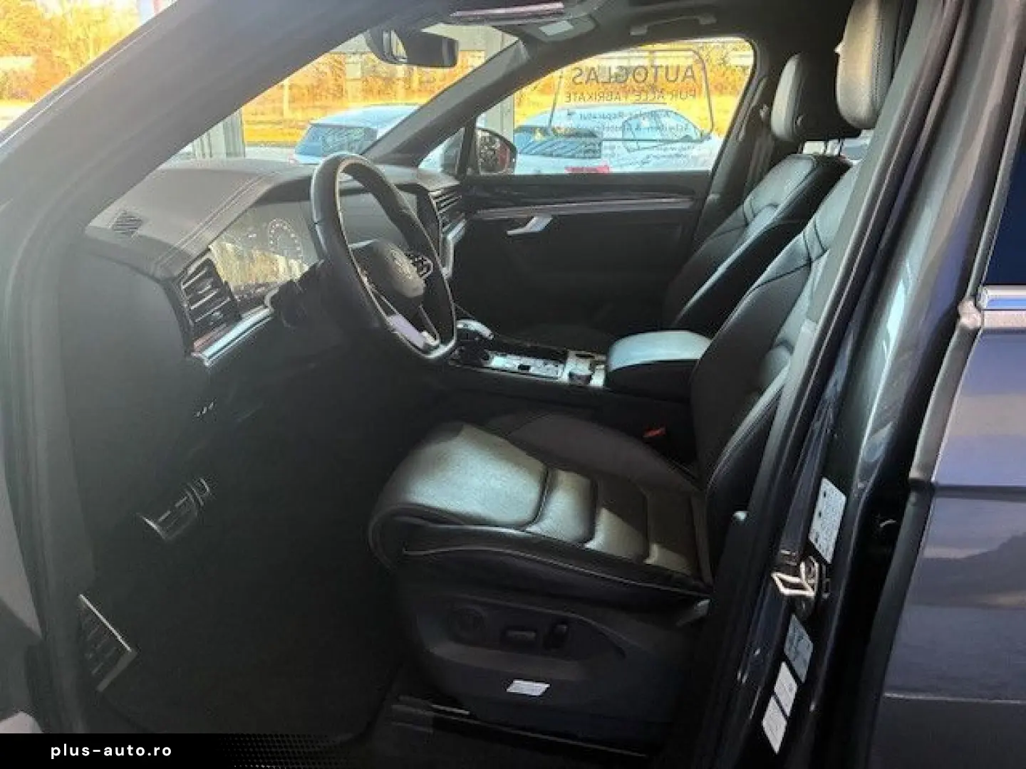 VW Touareg R-Line 4M LED NAVI DAB KAMERA COCKPIT