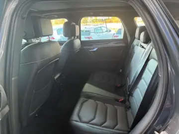 VW Touareg R-Line 4M LED NAVI DAB KAMERA COCKPIT