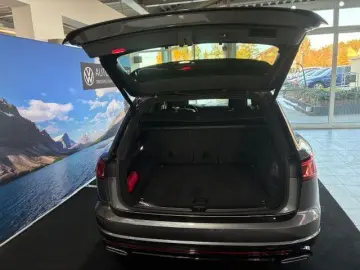 VW Touareg R-Line 4M LED NAVI DAB KAMERA COCKPIT