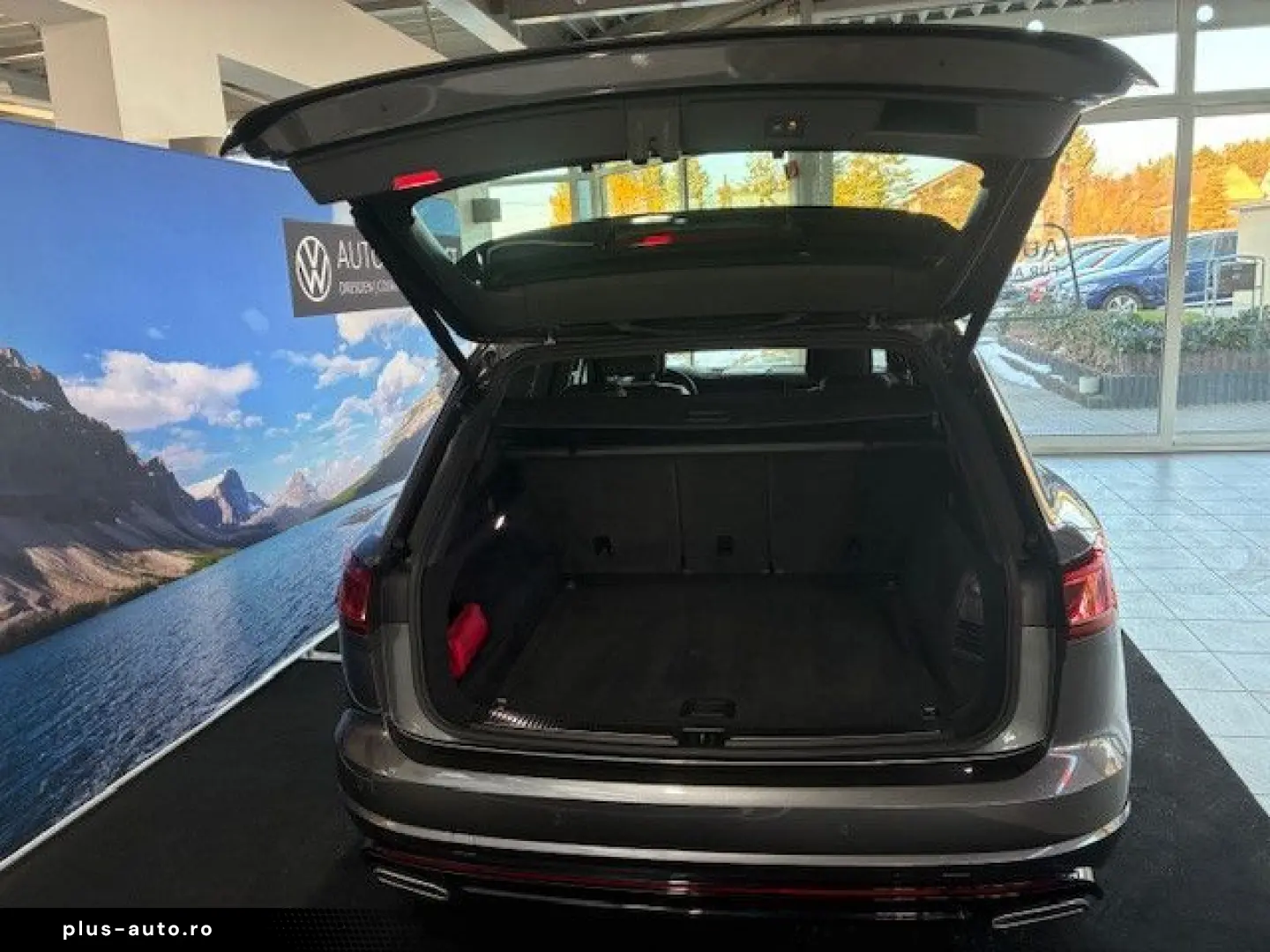 VW Touareg R-Line 4M LED NAVI DAB KAMERA COCKPIT