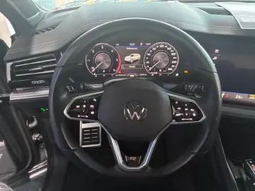VW Touareg R-Line 4M LED NAVI DAB KAMERA COCKPIT