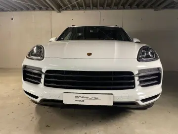 PORSCHE Cayenne E-Hybrid Platinum Edition