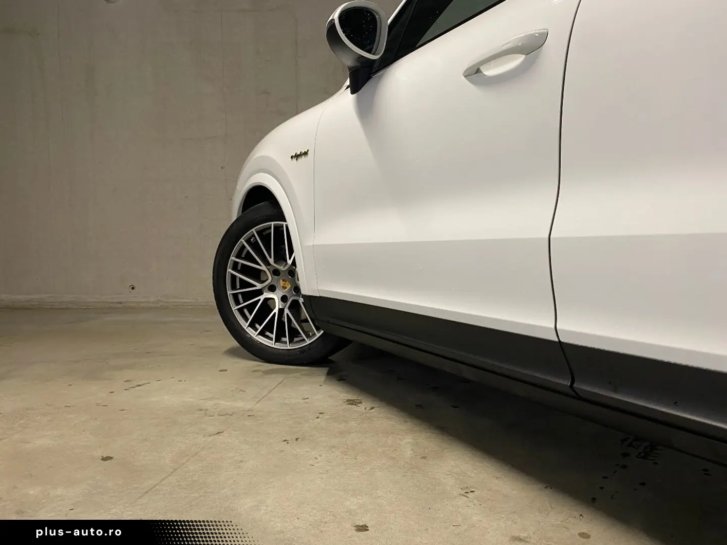 PORSCHE Cayenne E-Hybrid Platinum Edition