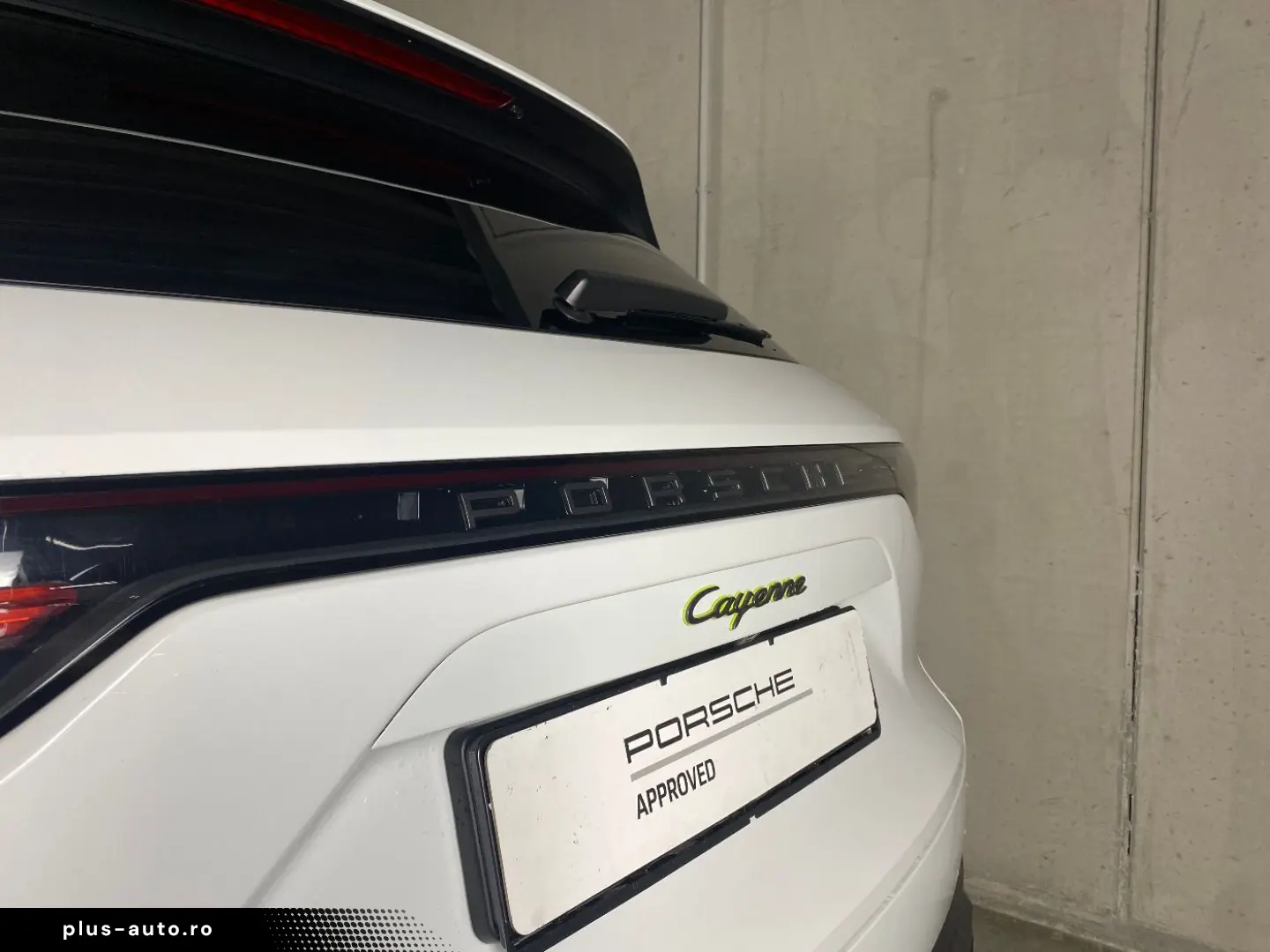 PORSCHE Cayenne E-Hybrid Platinum Edition