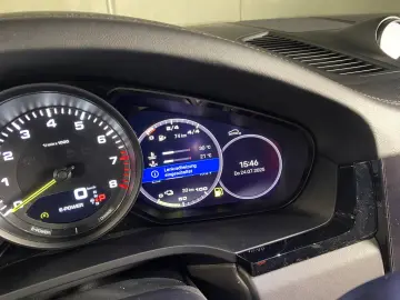 PORSCHE Cayenne E-Hybrid Platinum Edition