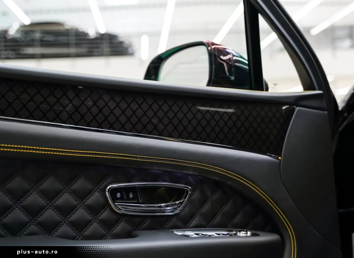 Bentley Bentayga S Hybrid - Black Edition