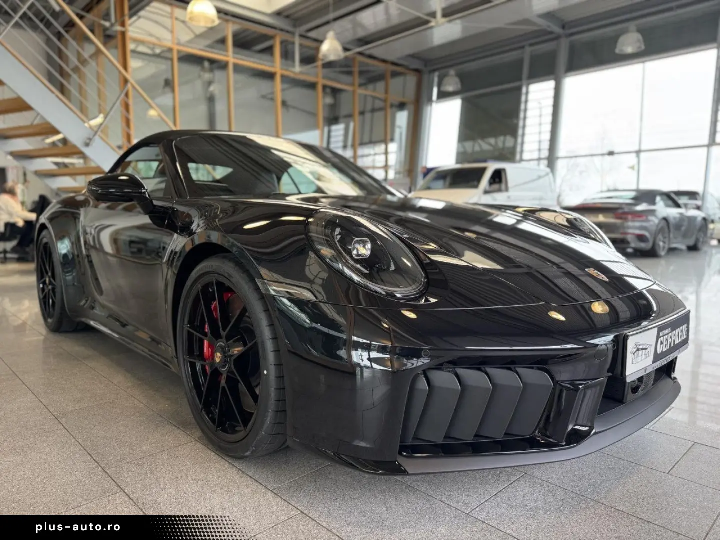 PORSCHE 911 Carrera Cabrio GTS  Sport Chrono  Facelift!