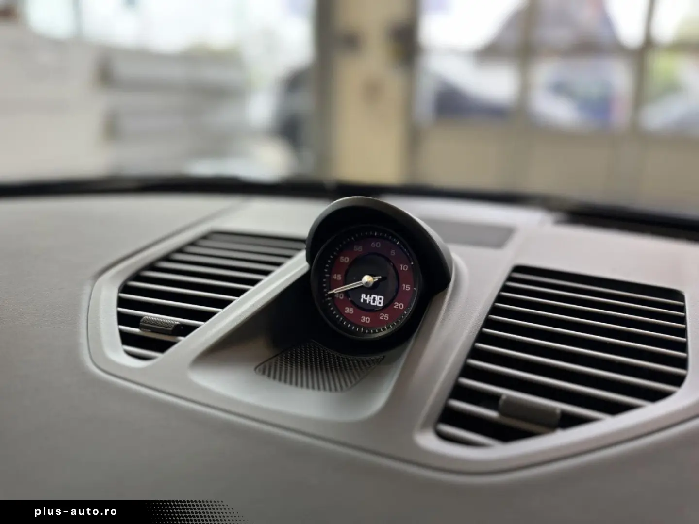 PORSCHE 911 Carrera Cabrio GTS  Sport Chrono  Facelift!