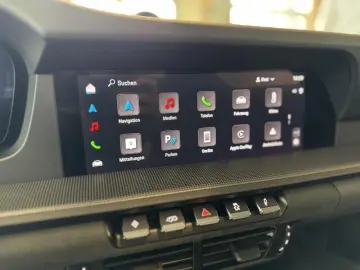 PORSCHE 911 Carrera Cabrio GTS  Sport Chrono  Facelift!