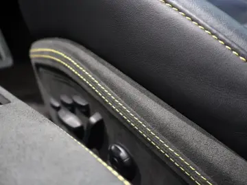 PORSCHE 911 992 Carrera GTS RWD 541hp 4seats Sunroof VAT