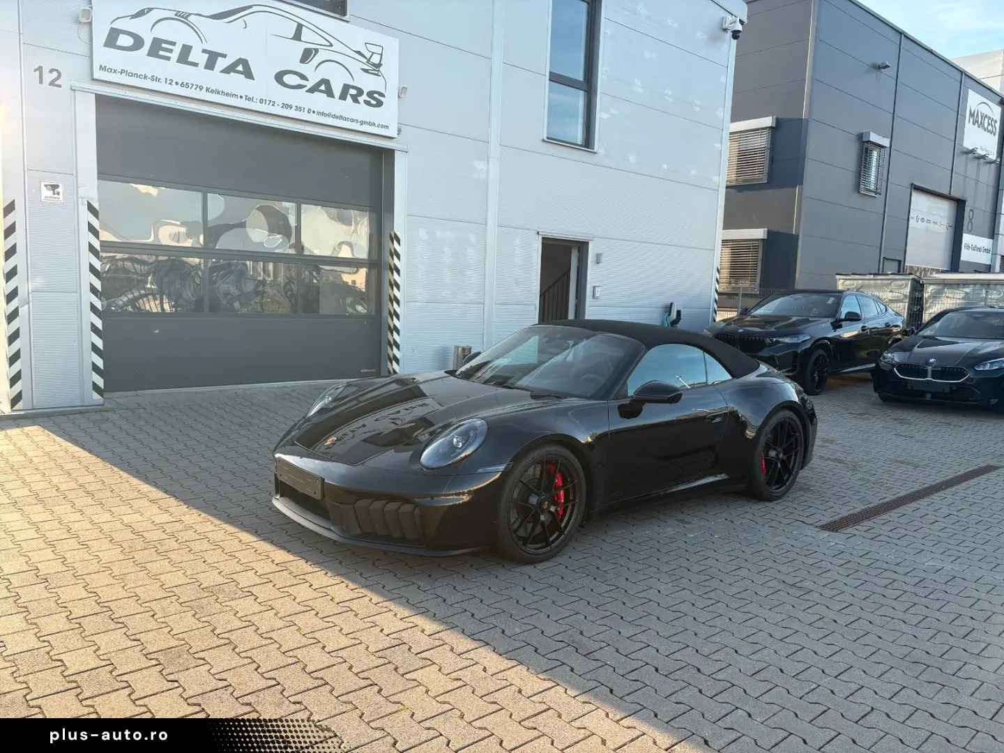 PORSCHE 911 Carrera GTS T-Hybrid Cabriolet