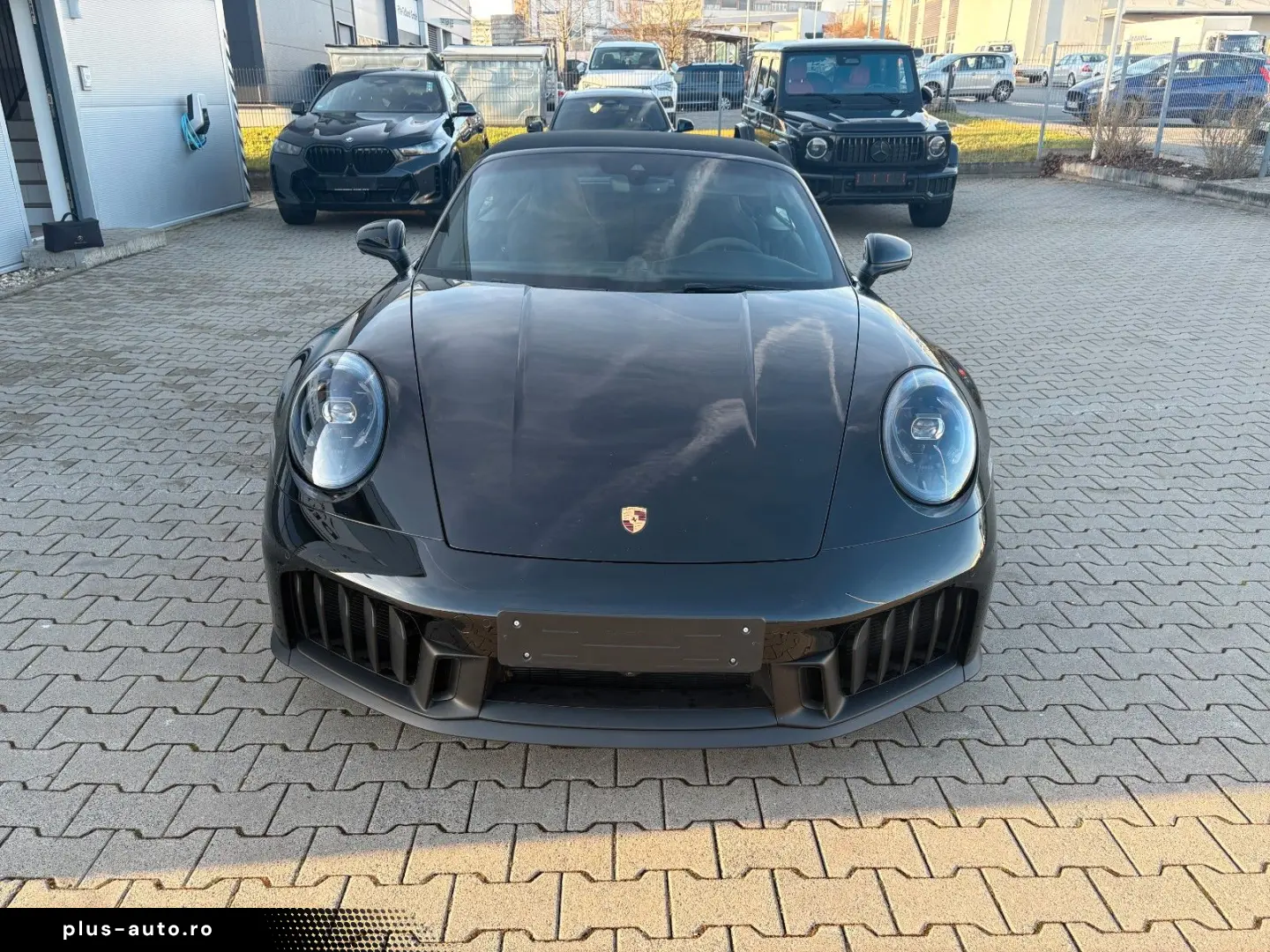 PORSCHE 911 Carrera GTS T-Hybrid Cabriolet