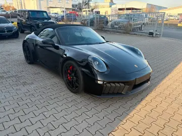 PORSCHE 911 Carrera GTS T-Hybrid Cabriolet