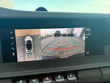 PORSCHE 911 Carrera GTS T-Hybrid Cabriolet