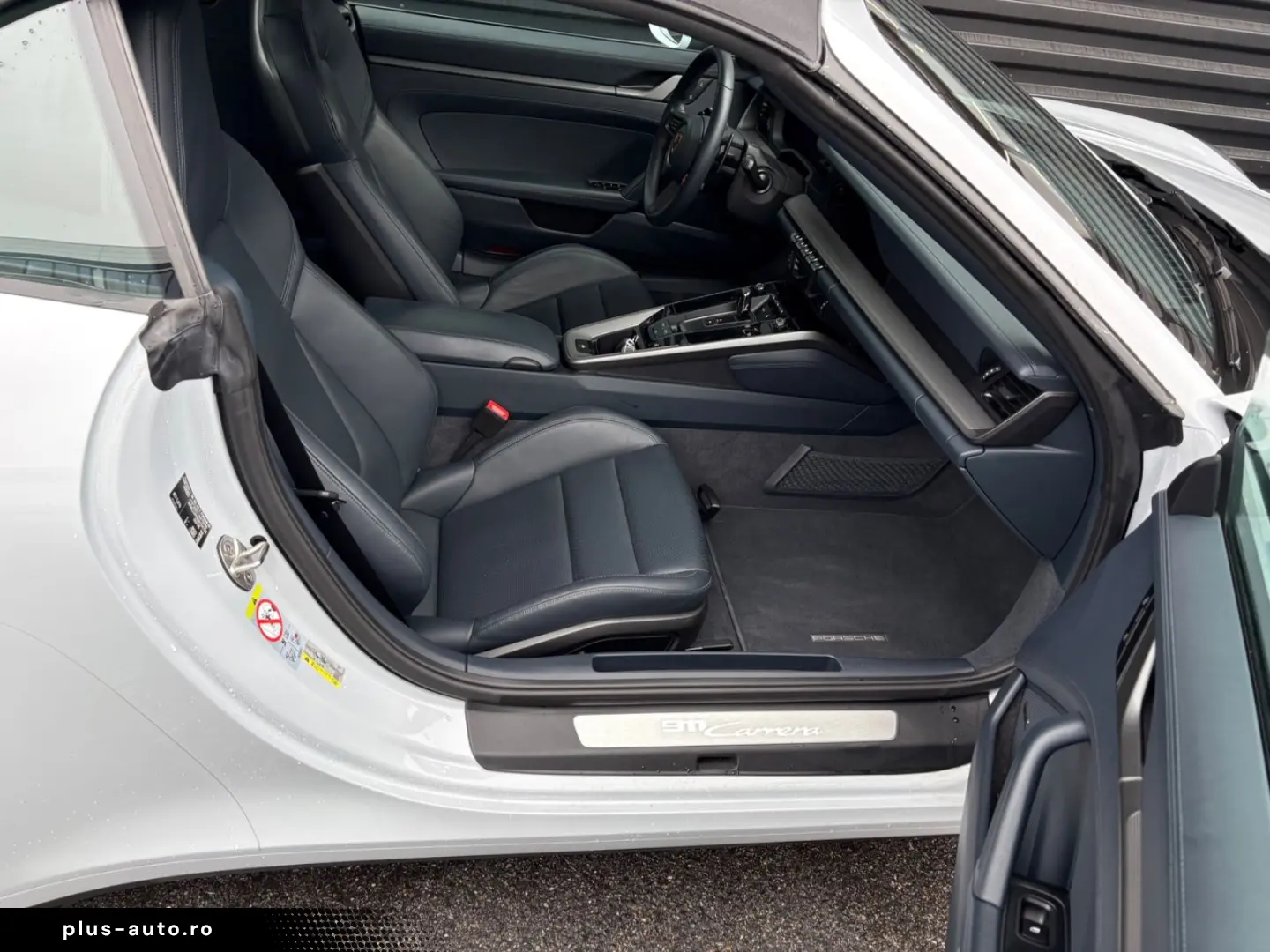 PORSCHE 911-992 Carrera Cabrio Facelift-EISGRAU !