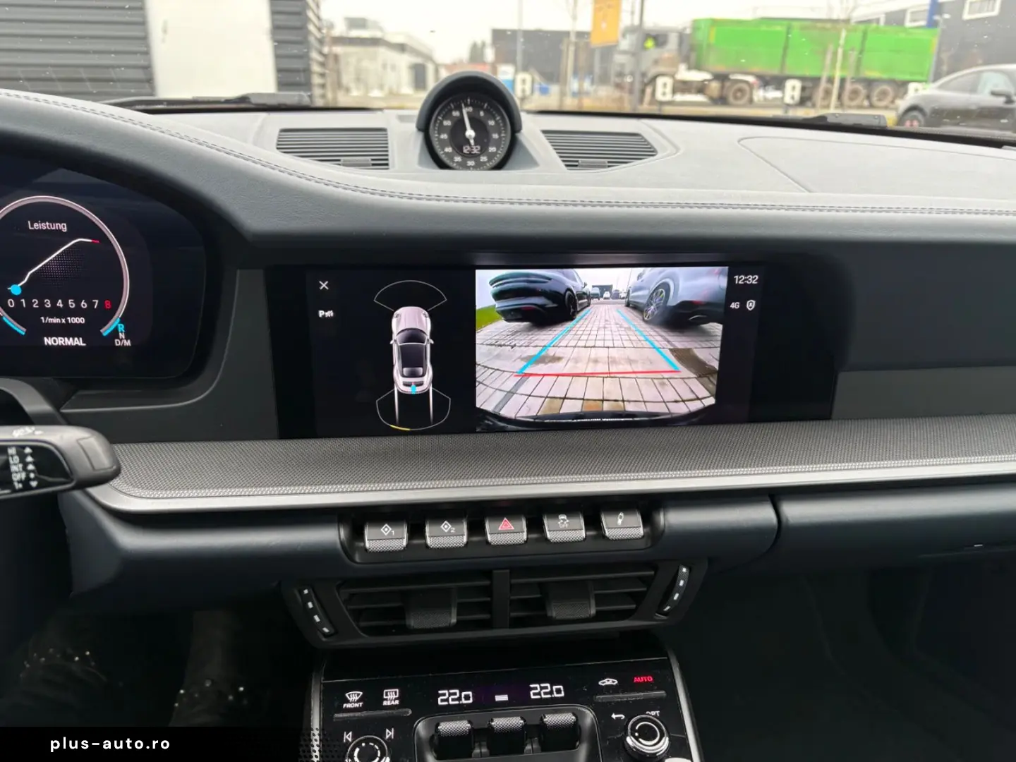 PORSCHE 911-992 Carrera Cabrio Facelift-EISGRAU !