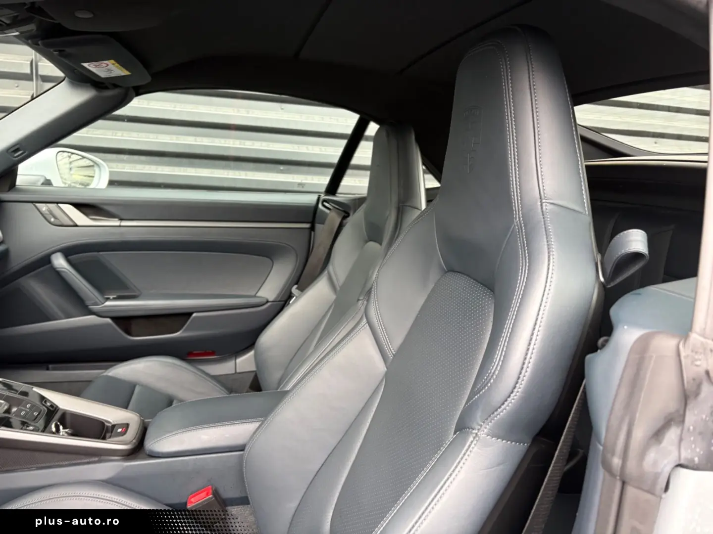 PORSCHE 911-992 Carrera Cabrio Facelift-EISGRAU !