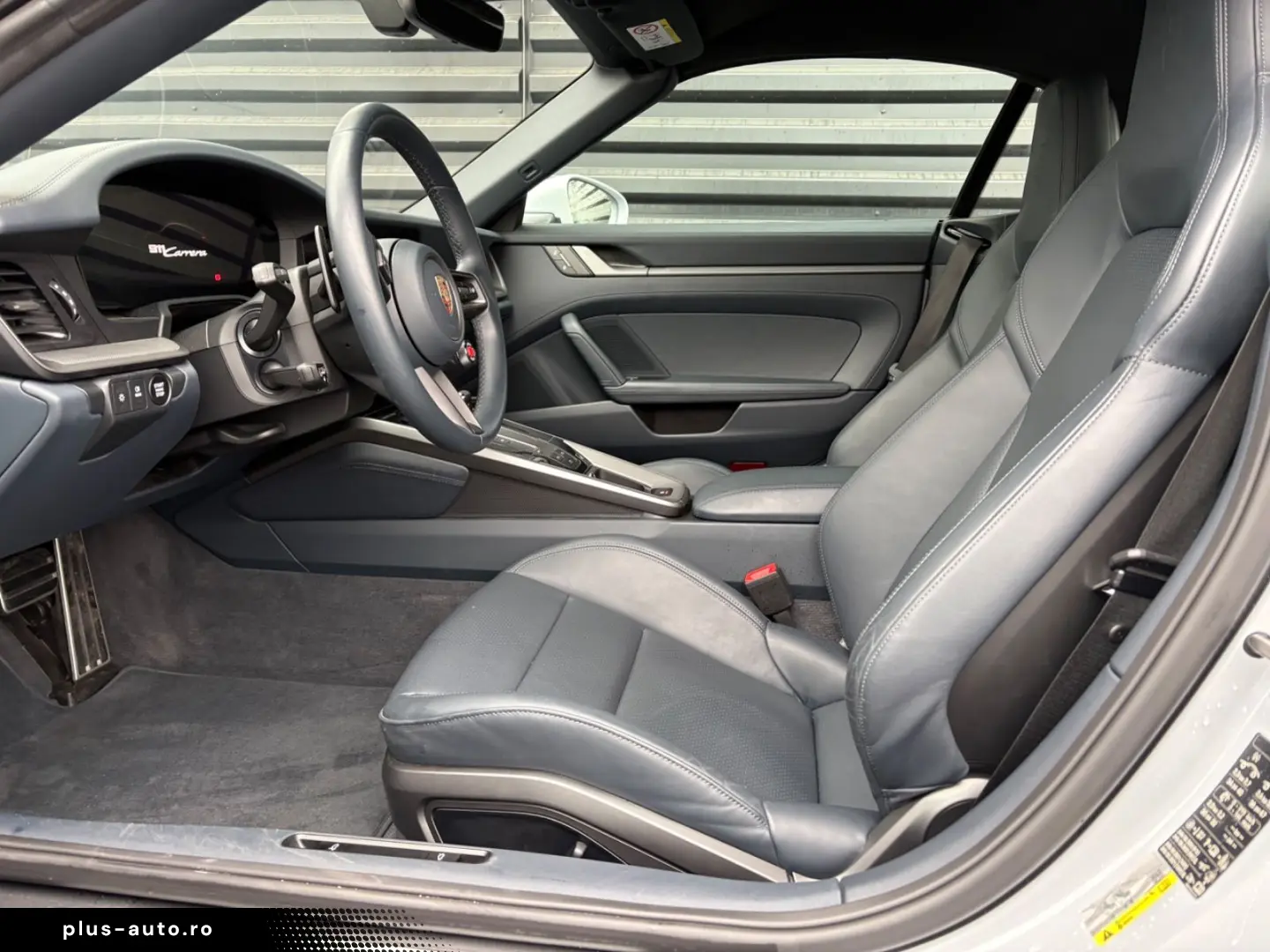 PORSCHE 911-992 Carrera Cabrio Facelift-EISGRAU !