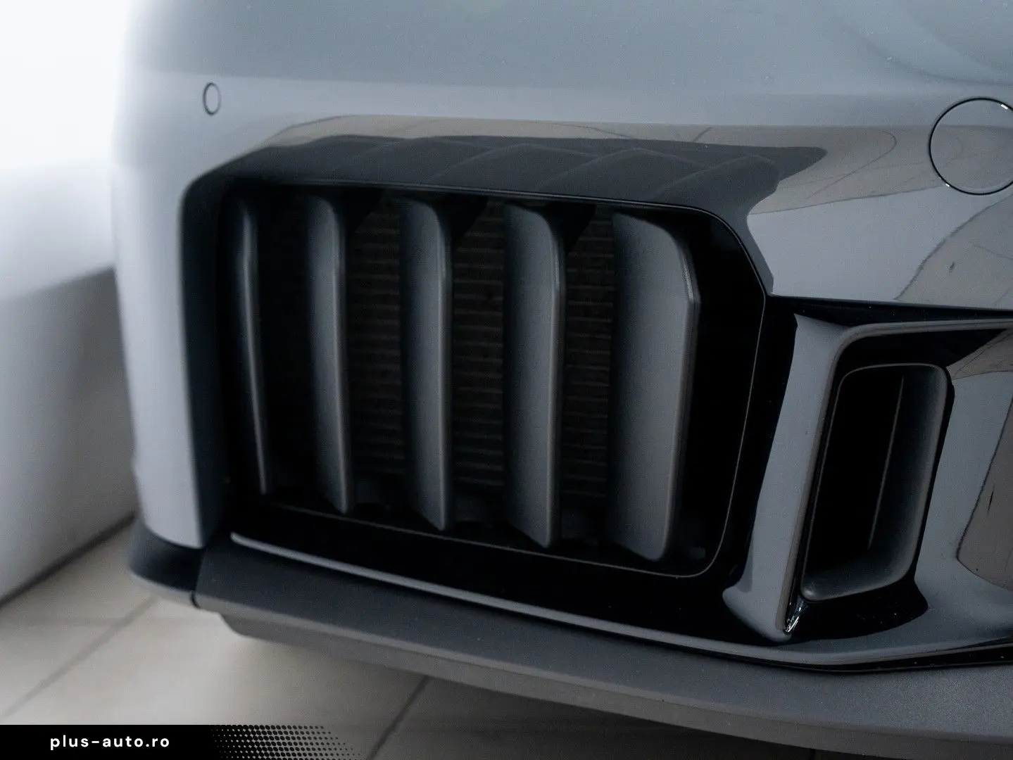 PORSCHE 992 Carrera 4 GTS