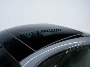 PORSCHE 992 Carrera 4 GTS