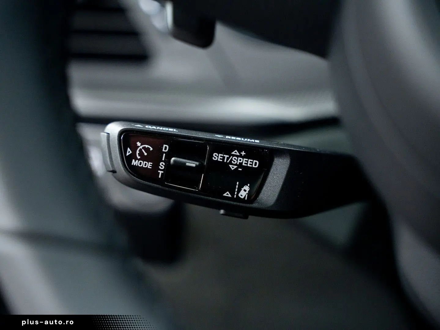 PORSCHE 992 Carrera 4 GTS