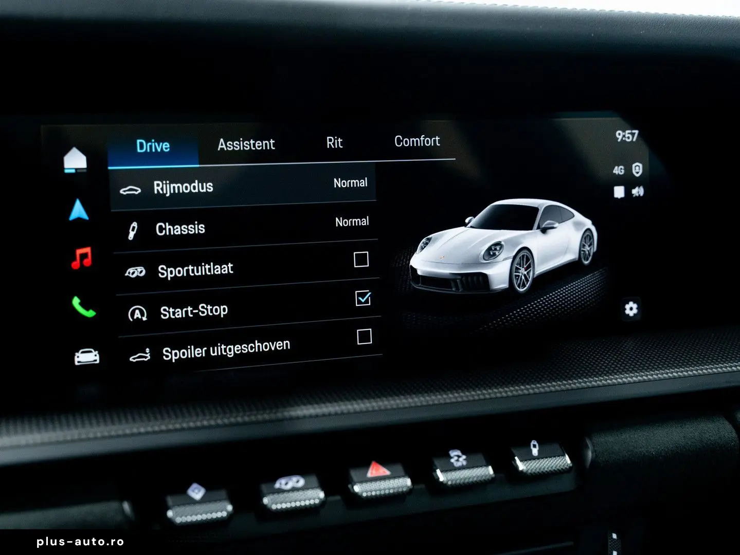 PORSCHE 992 Carrera 4 GTS