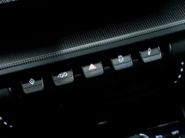 PORSCHE 992 Carrera 4 GTS