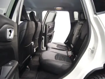 JEEP Compass Upland  Plug-In Hybrid 4WD LED KAM DAB