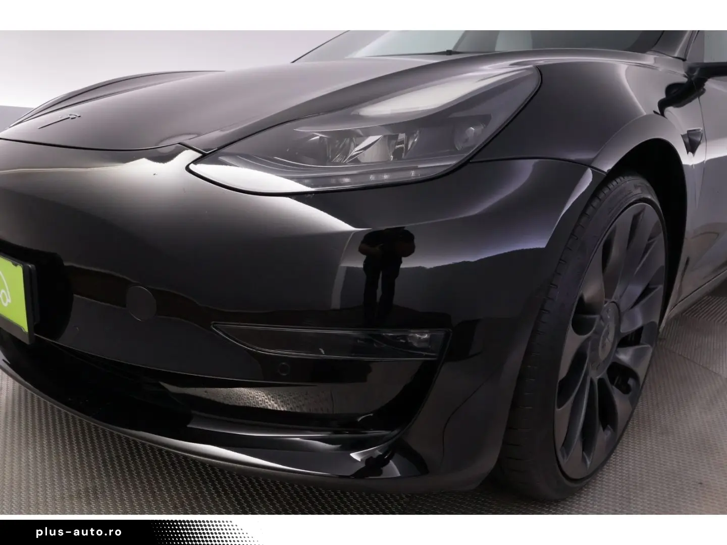 TESLA Model 3 AWD Performance Long Range Dual LED NAVI