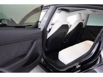 TESLA Model 3 AWD Performance Long Range Dual LED NAVI