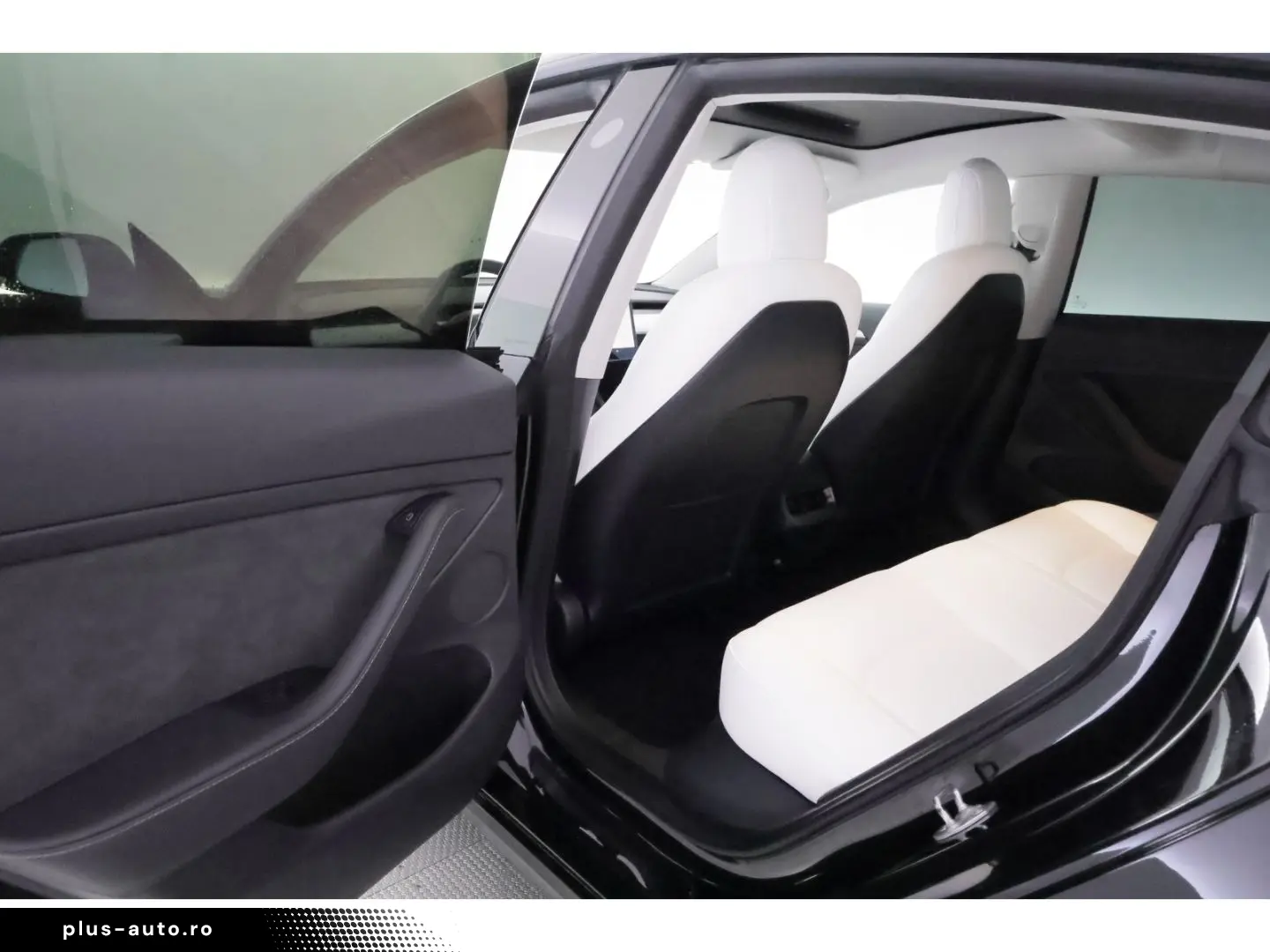 TESLA Model 3 AWD Performance Long Range Dual LED NAVI