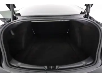 TESLA Model 3 AWD Performance Long Range Dual LED NAVI