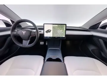 TESLA Model 3 AWD Performance Long Range Dual LED NAVI