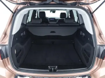 MERCEDES-BENZ GLB 200 AMG StHzg Pano HUD Multibeam Vorr. AHK