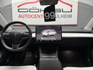 TESLA Model 3 Allradantrieb Dualmotor Performane Pano
