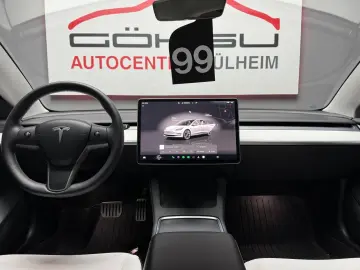 TESLA Model 3 Allradantrieb Dualmotor Performane Pano
