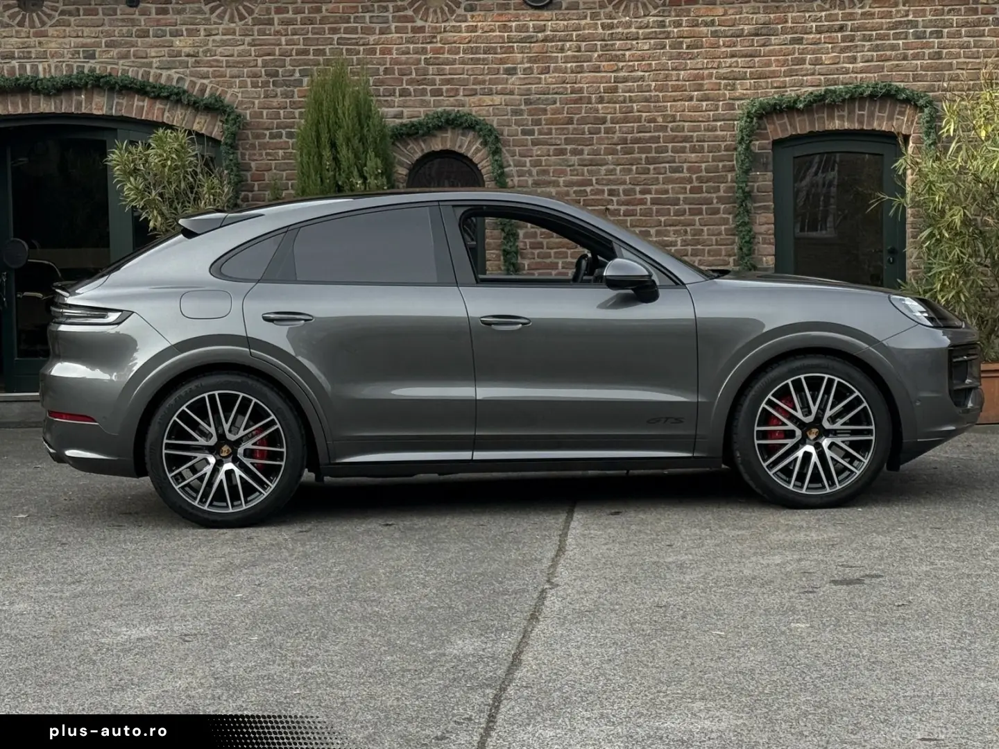 PORSCHE Cayenne GTS Coupe INNODRIVE 22 TURBO SOFT-CLOSE
