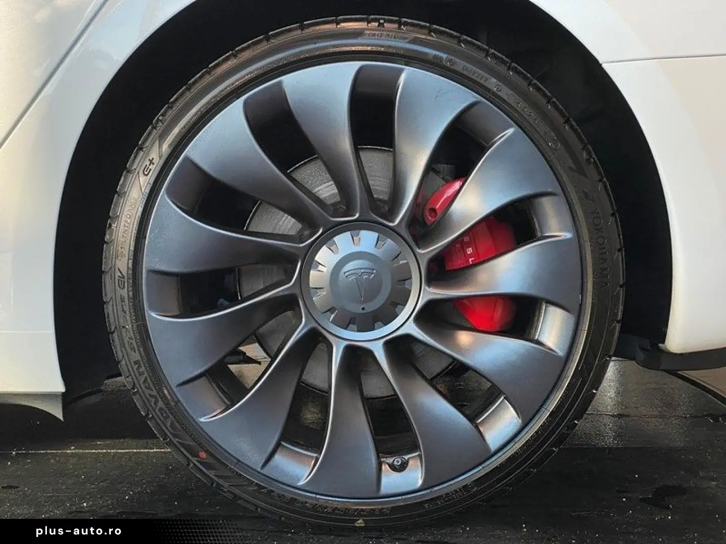 TESLA Model 3 AWD Performance Dual Motor Pano ACC 20