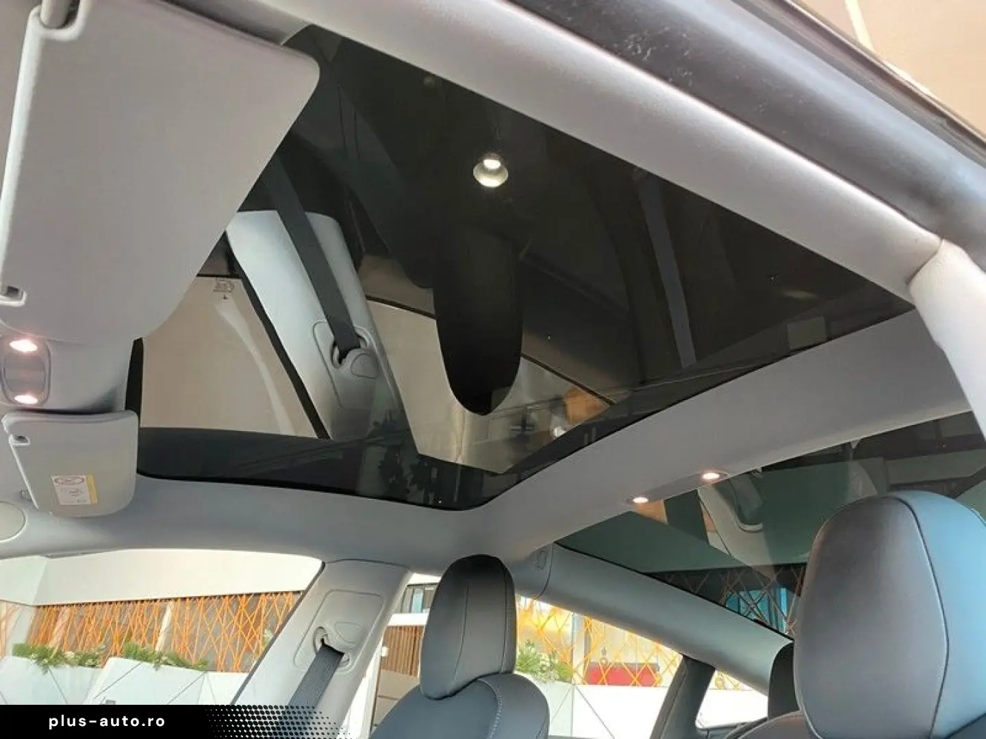 TESLA Model 3 AWD Performance Dual Motor Pano ACC 20