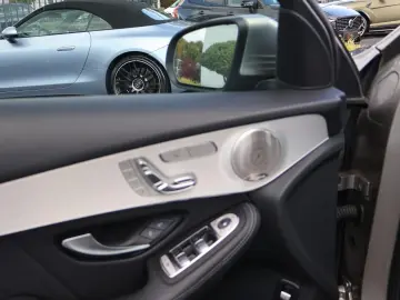 MERCEDES-BENZ GLC 300 de 4M AMG-KeylessGo-Distronic-Kamera