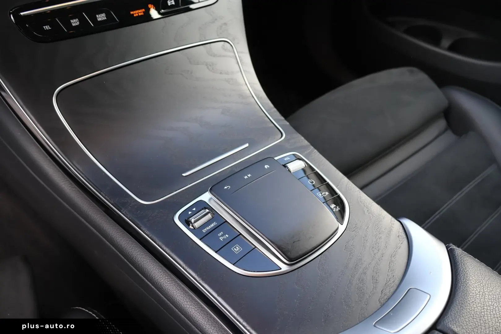 MERCEDES-BENZ GLC 300 de 4M AMG-KeylessGo-Distronic-Kamera