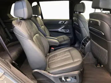 ALPINA XB7 ExeDrivePro SoftCl AHK Pano StHz B&W Massage