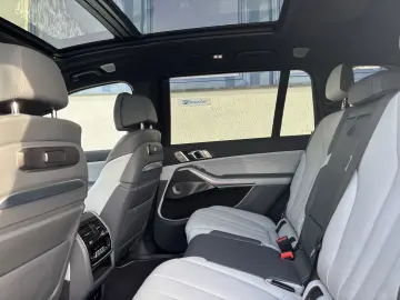 ALPINA XB7 SWITCH-TRONIC Allrad LAVALINA