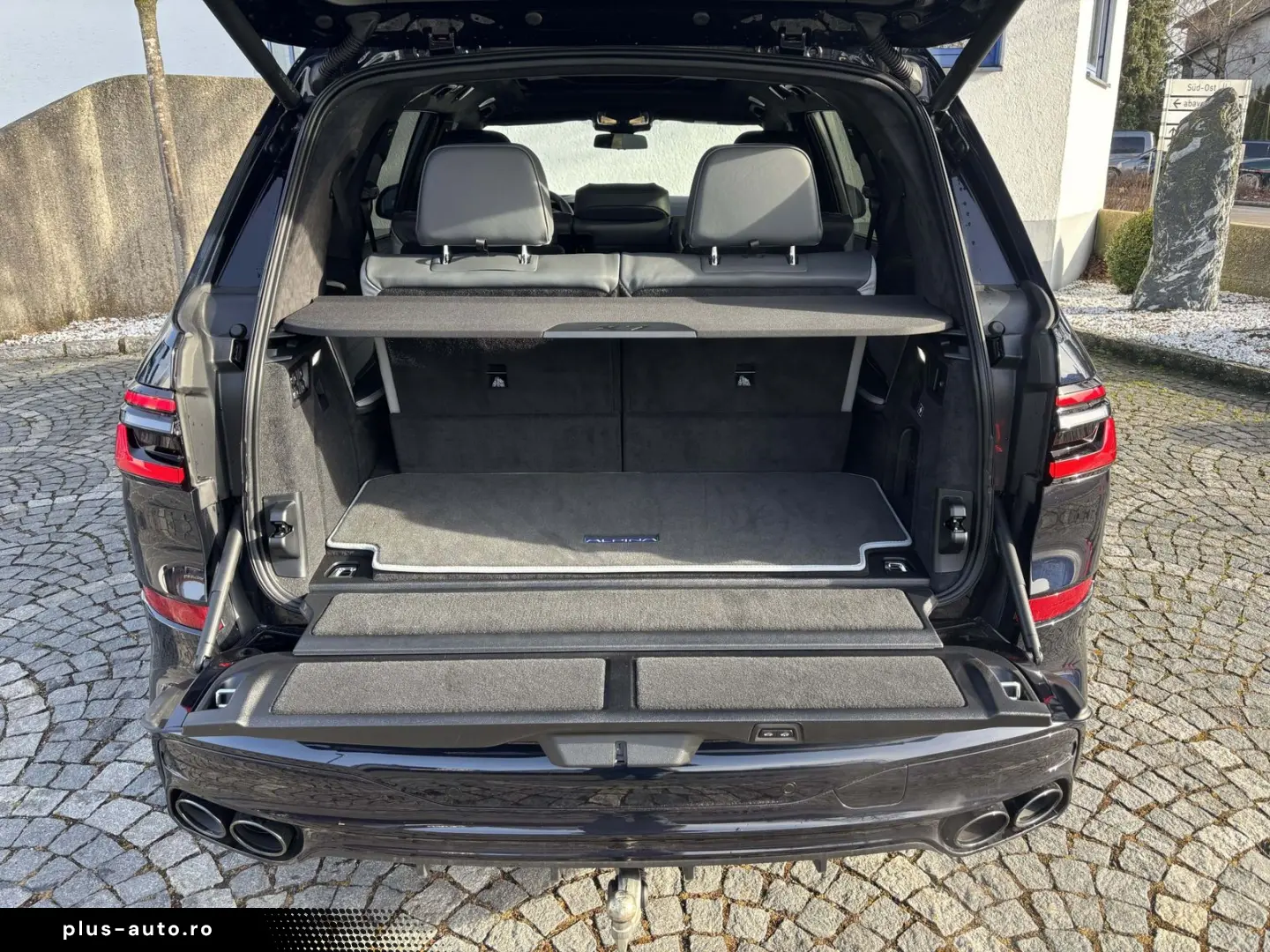 ALPINA XB7 SWITCH-TRONIC Allrad LAVALINA