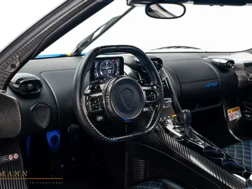 KOENIGSEGG Jesko Attack   Carbon Fibre   Bespoke