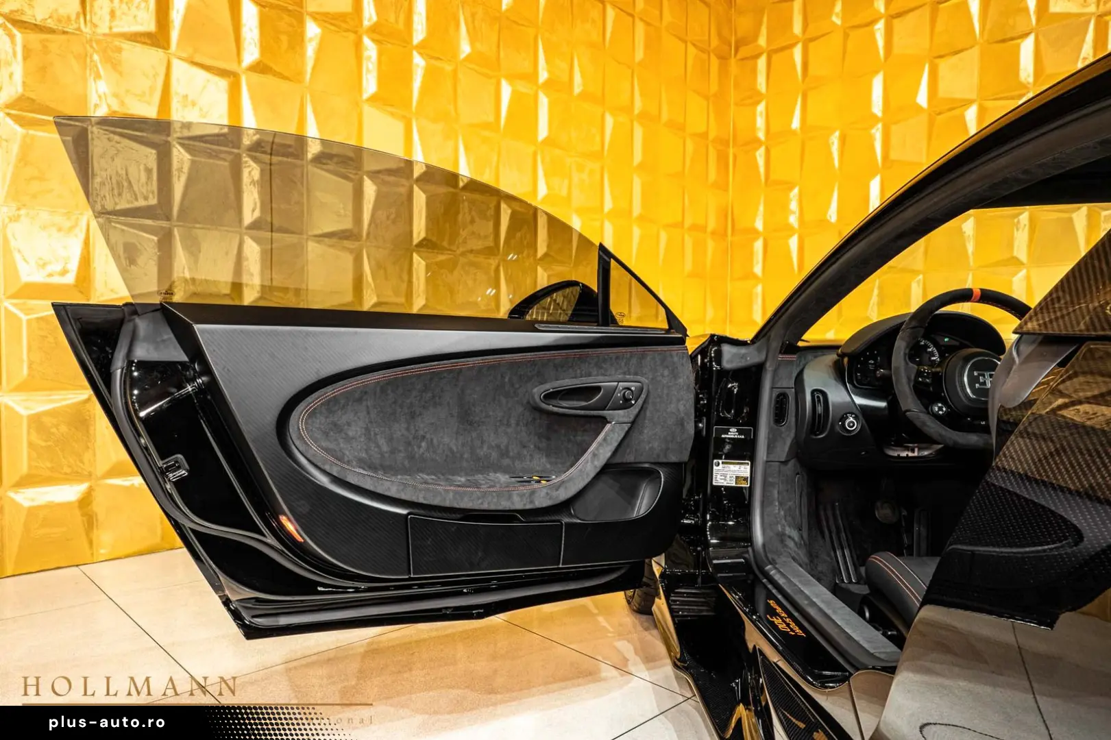 BUGATTI Chiron Super Sport 300