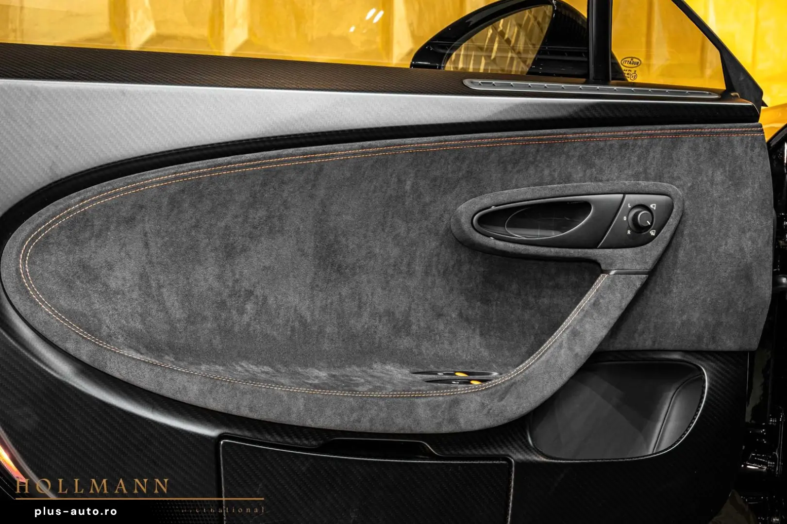 BUGATTI Chiron Super Sport 300