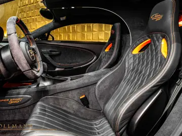 BUGATTI Chiron Super Sport 300